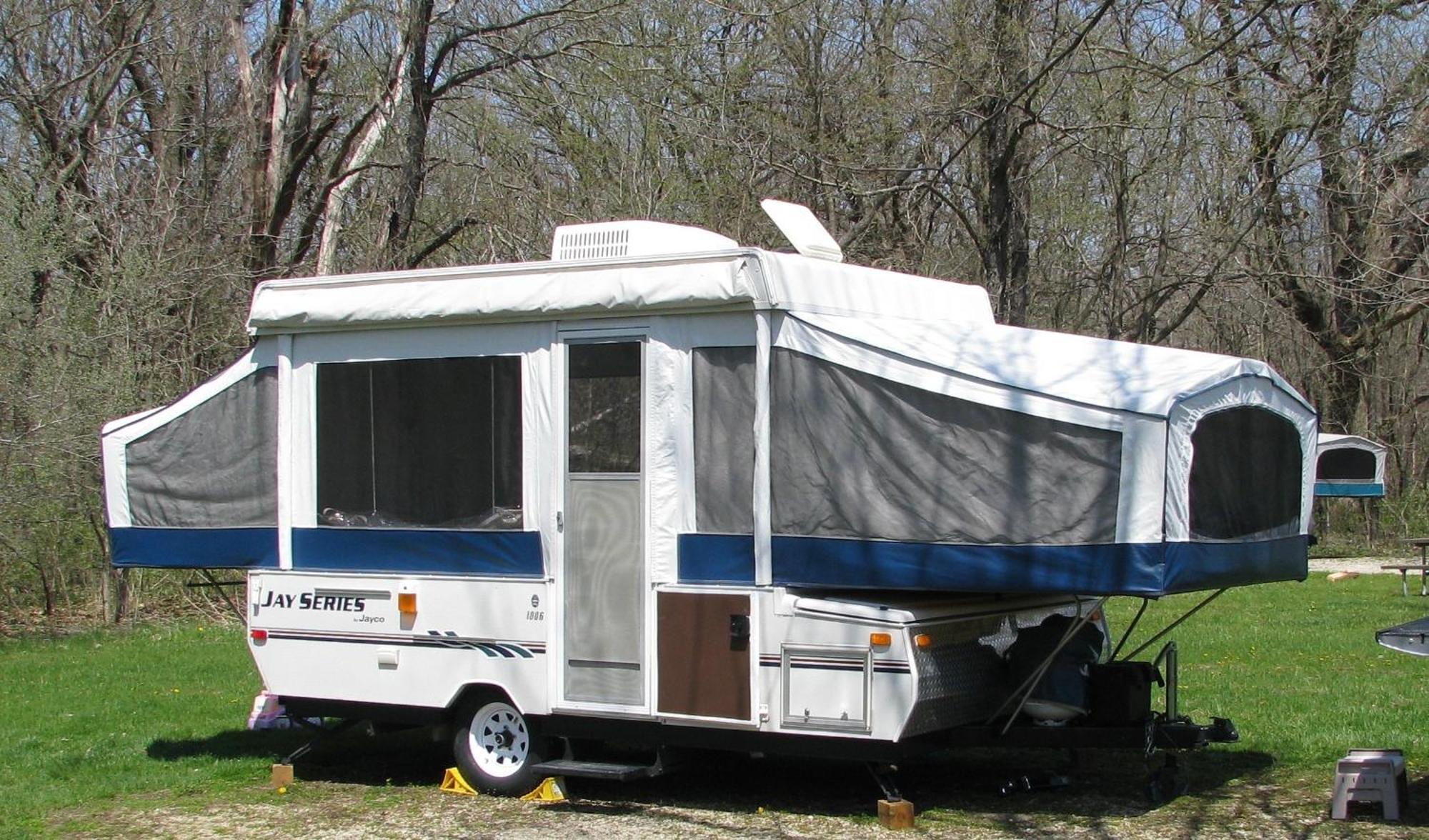 Private Rv Hotel Hartford Exterior photo